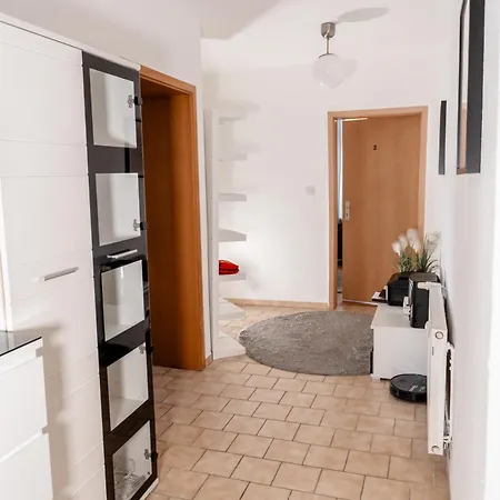 Apartment M House Gemuetliches
